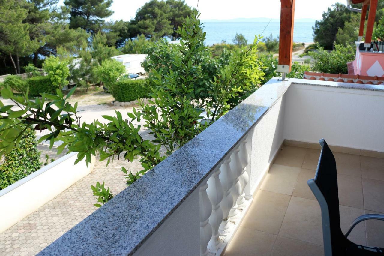 Apartments Vir Delfin Экстерьер фото